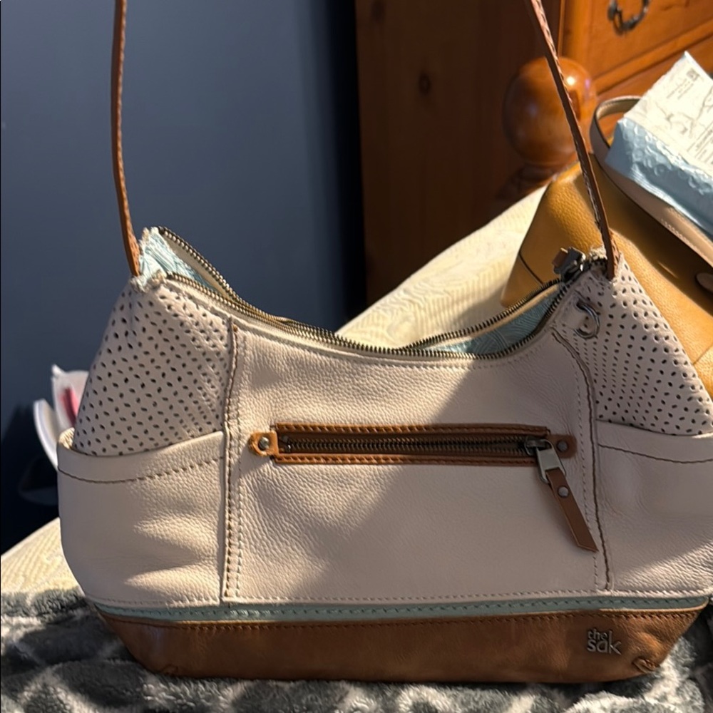 The Sak Cream and Tan Textured Shoulder Bag